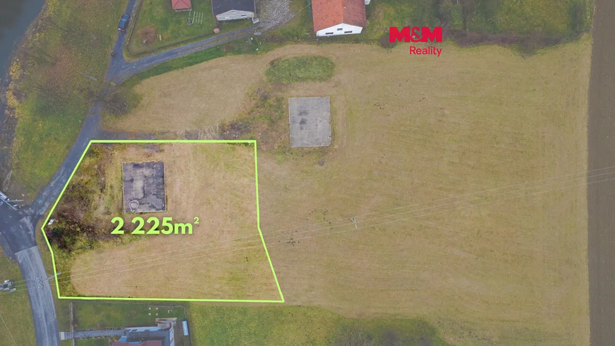Prodej stavebního pozemku 2225 m²